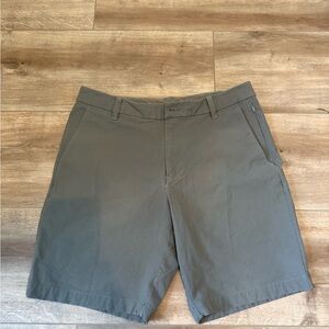 Lululemon Athletica Gray Flat Front Shorts Versatile Style